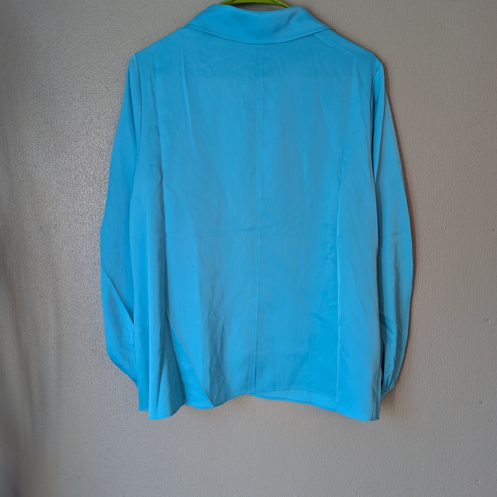 Vibrant Blue Button Down Shirt with Ruched Sleeves Medium - Picture 5 of 6